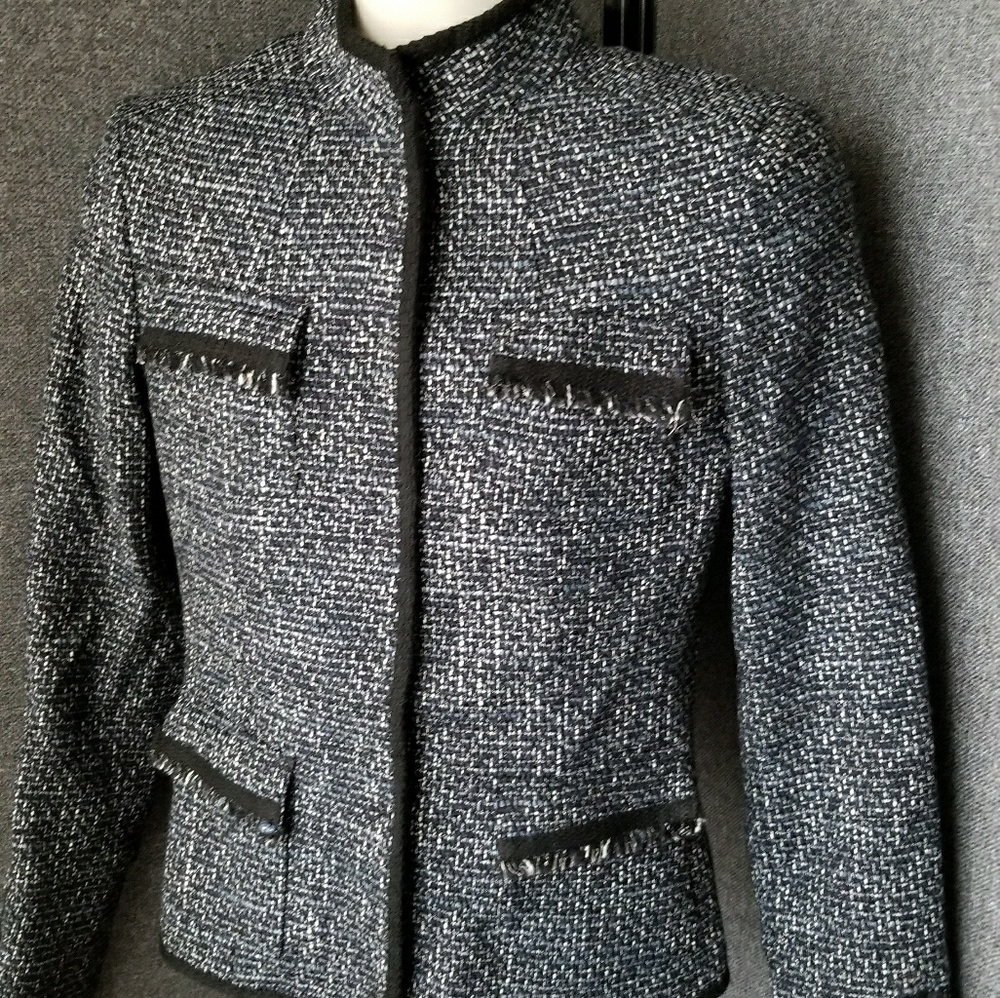 Elie Tahari Wool Tweed Coat Blazer Snap Button